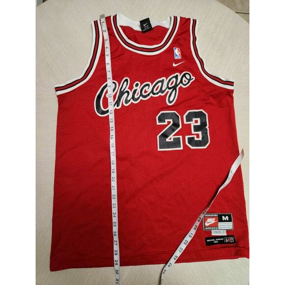 90's Vintage Nike Team NBA Chicago Bulls Jordan 23 Basketball Jersey Medium Red - Picture 8 of 12